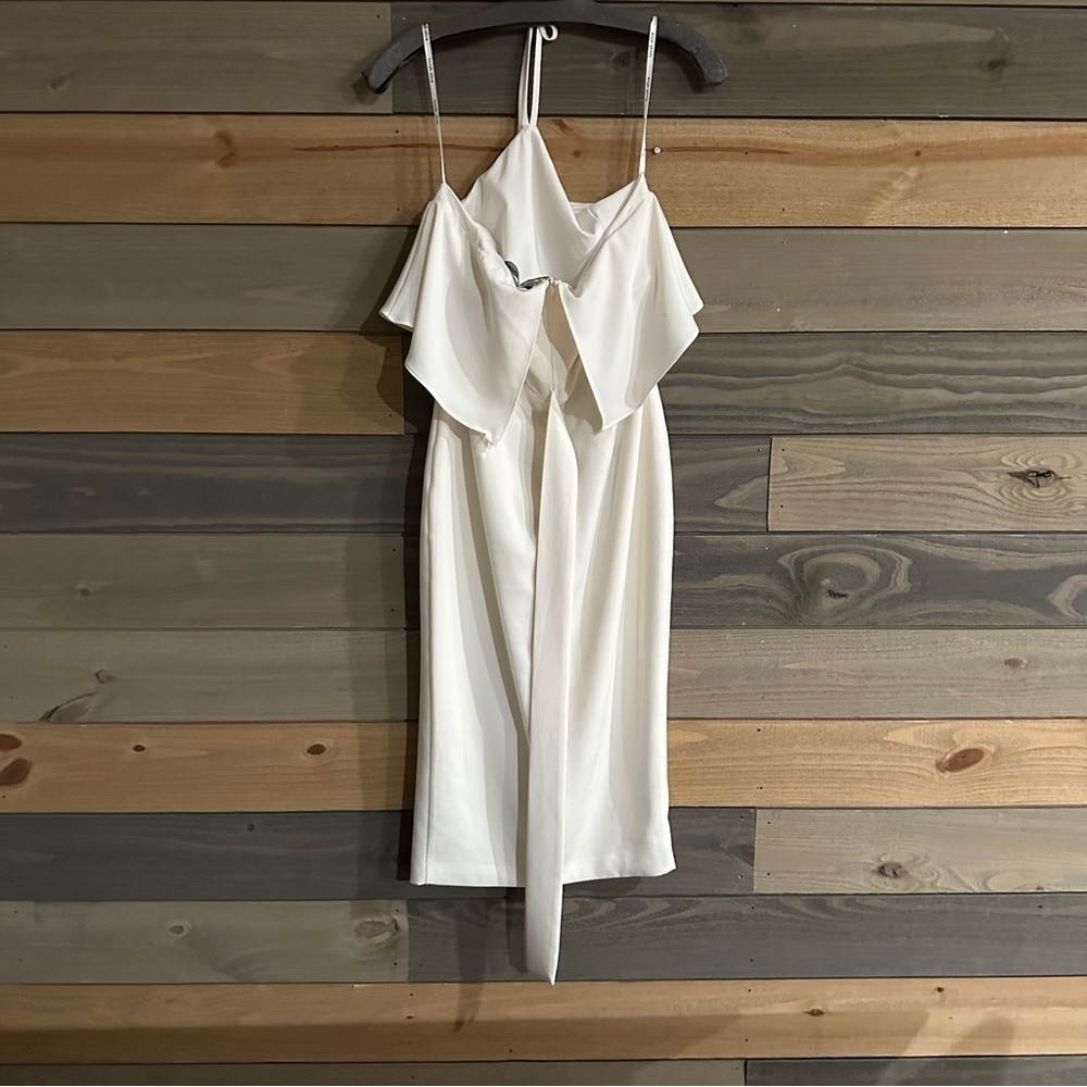 Lavish Alice Halter Neck Double Layer Midi Dress size 4 - Picture 3 of 5